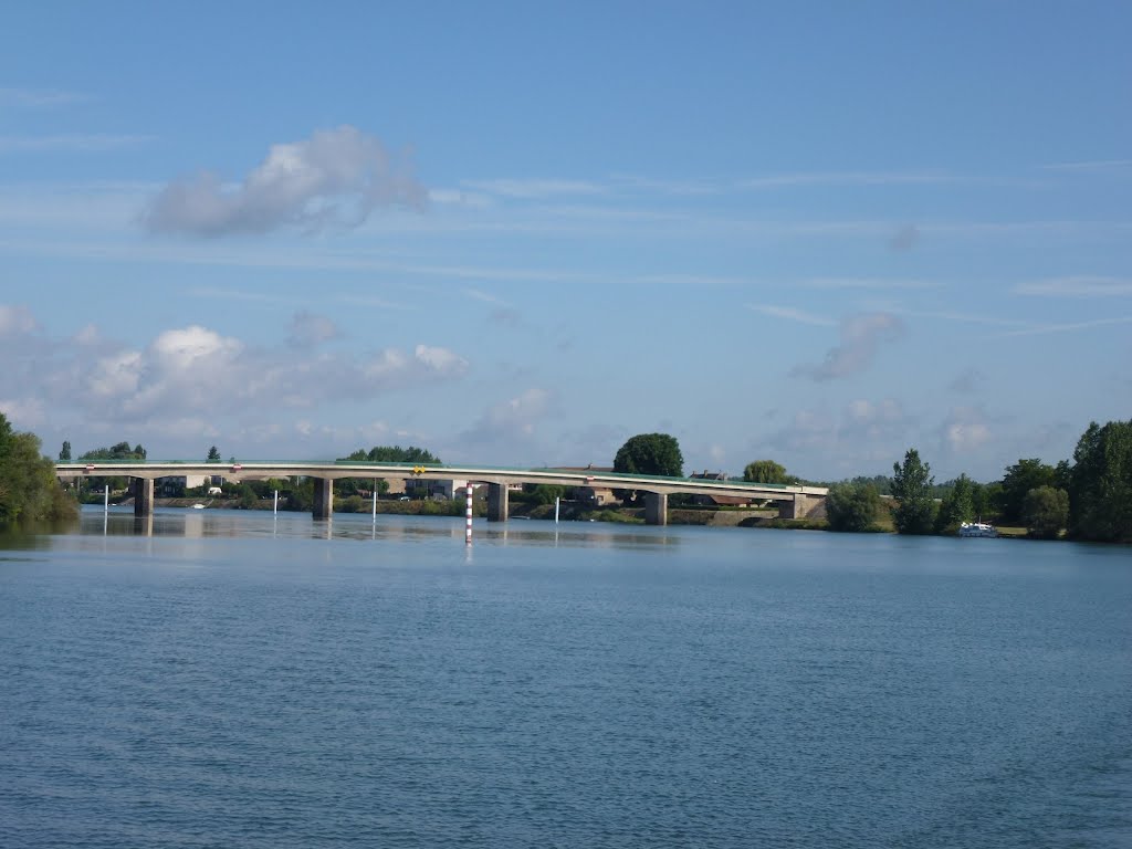 Saône. Ouroux-sur-Saône. Pont d'Ouroux. PK 129_110708 by Martin Dudle-Ammann