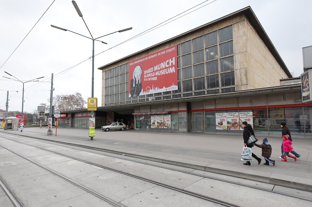 Südbahnhof, last days - vienna by metallhase