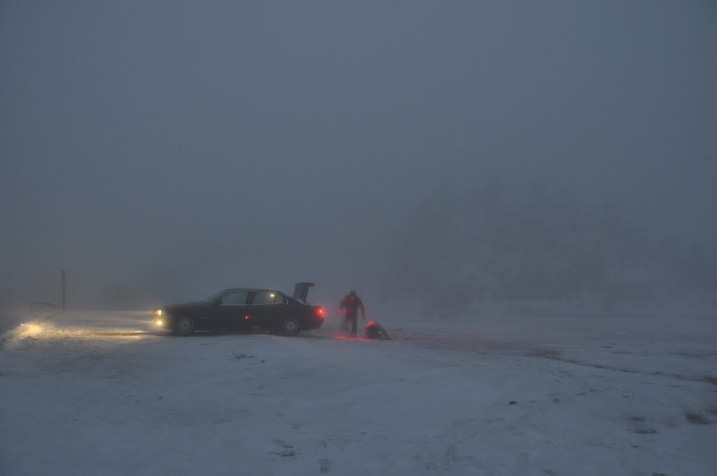 武嶺封山,挑戰整夜風雪交加的零下氣溫 - The highest point of the Taiwan Highway - Wuling 3275M by MaxLo