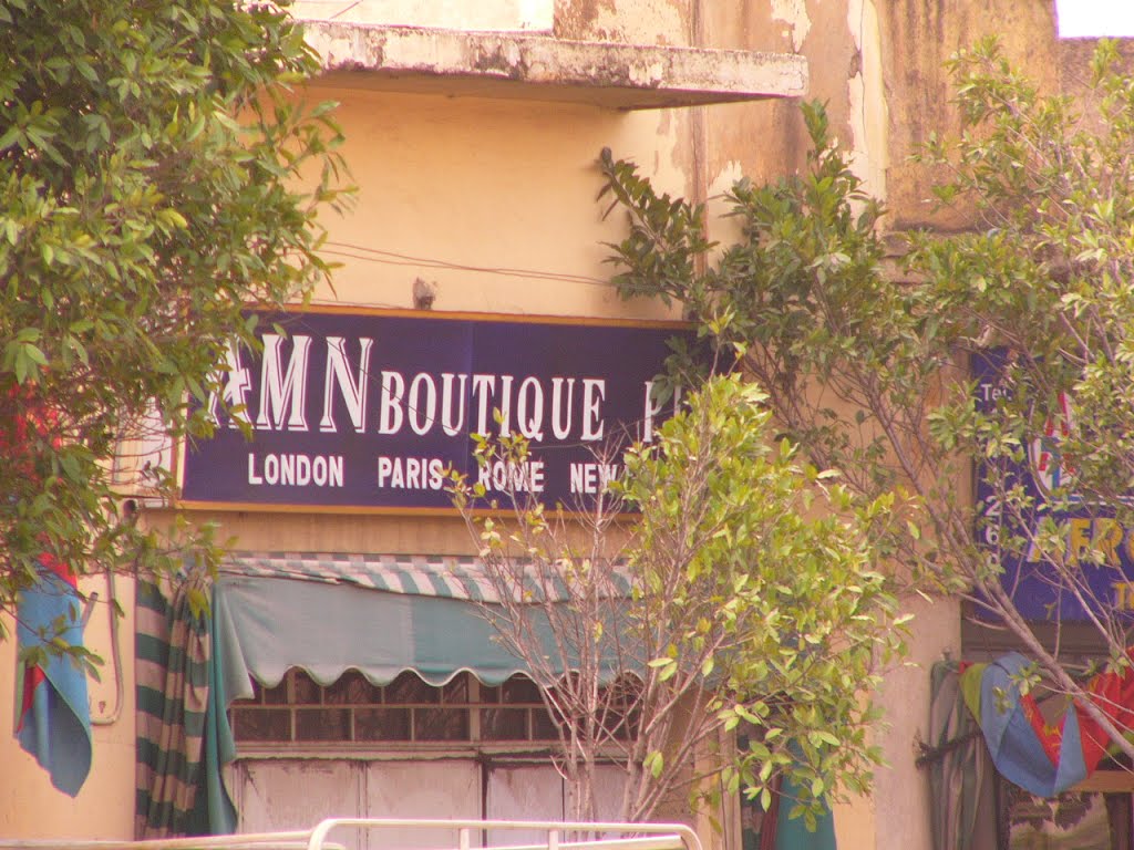 2005 Asmara, Boutiqe by AnJo Schuch