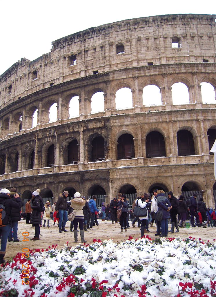 SNOW IN ROME, COLOSSEO by chiaradifrancesco