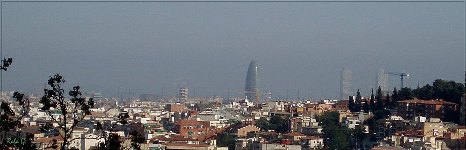 Barcelona desde el Turó de La Peira. by RafaGG