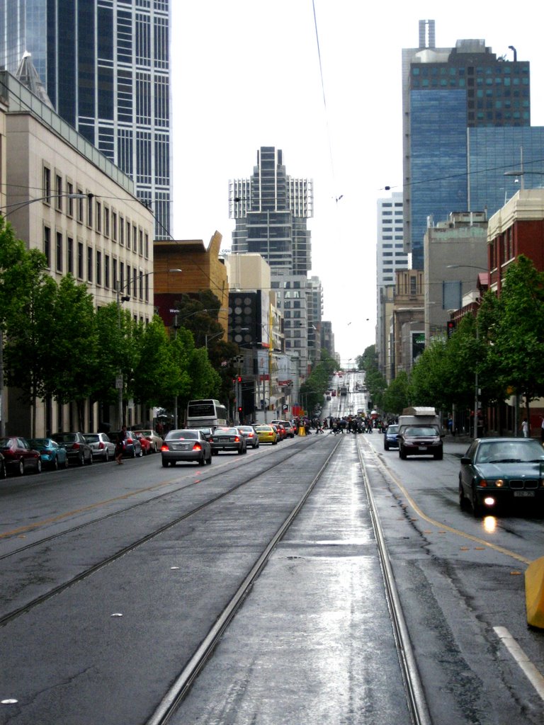 Melbourne - La Trobe Street by Peter Rokicki