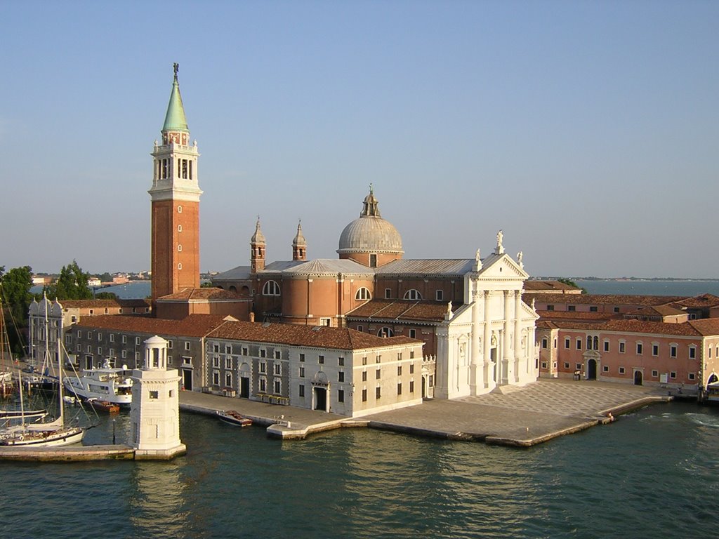 Venice (Italy), summer 2006 by rdaniel