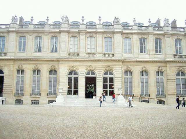 Hôtel de Lassay by jean bart