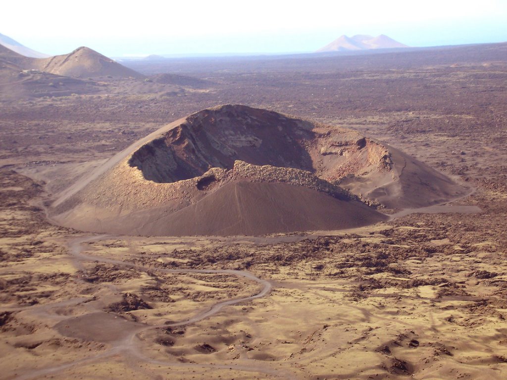 Erloschener Vulkan - Lanzarote by hackltom