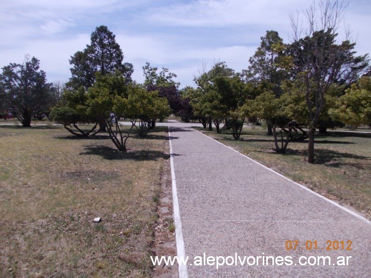 Metileo - Plaza Gral Belgrano (www.alepolvorines.com.ar) by alepolvorines