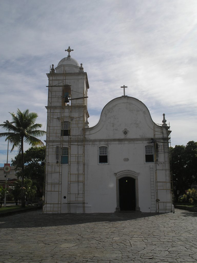 Igreja de Frente - Itanhaem - Brasil by Marcelo Parise Petaz…