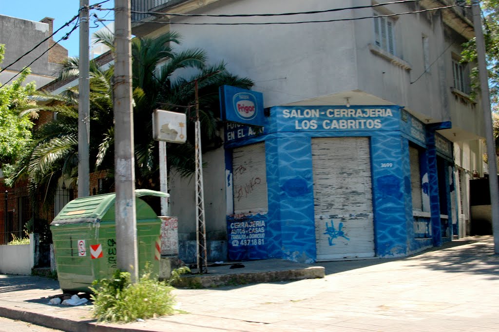 Av. Ramon Anador esquina Anzani by servicioti