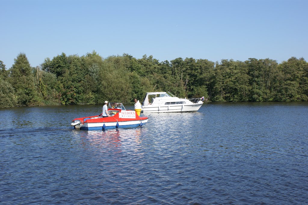 Have Boat, Have Ice Cream, Will Deliver! by stevieh666