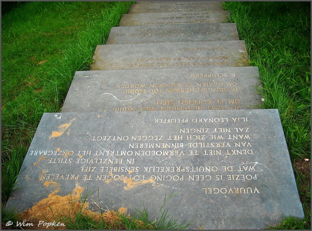 Poems on a staircase........Trap naar het theater van de natuur. (Nature’s Theater) The steps hold poems, written by well-known Dutch people such as Harry Muskee, Adriaan Morriën, Ilja Leonard Pfeijffer and others. by Wim Popken