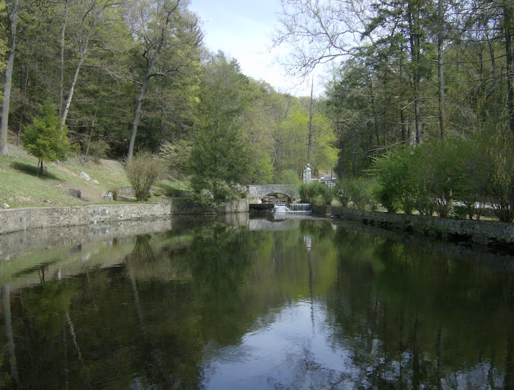 The pond above the big waterfall by Hudson Valley Explorer