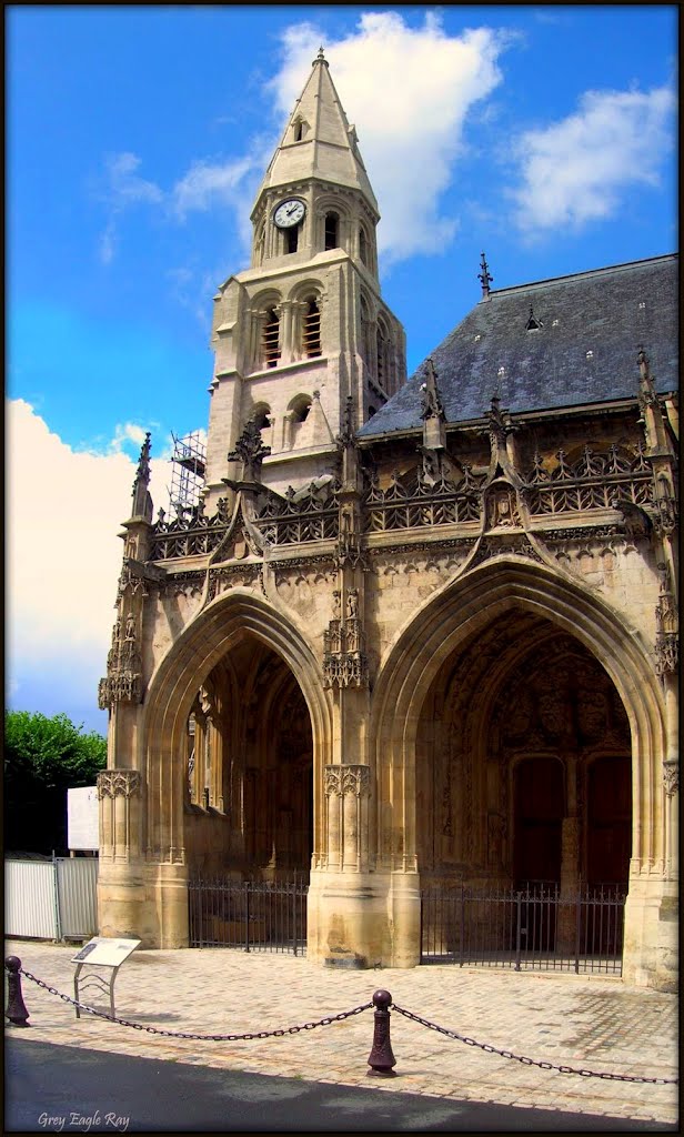 L'Eglise Poissy by Grey Eagle Ray