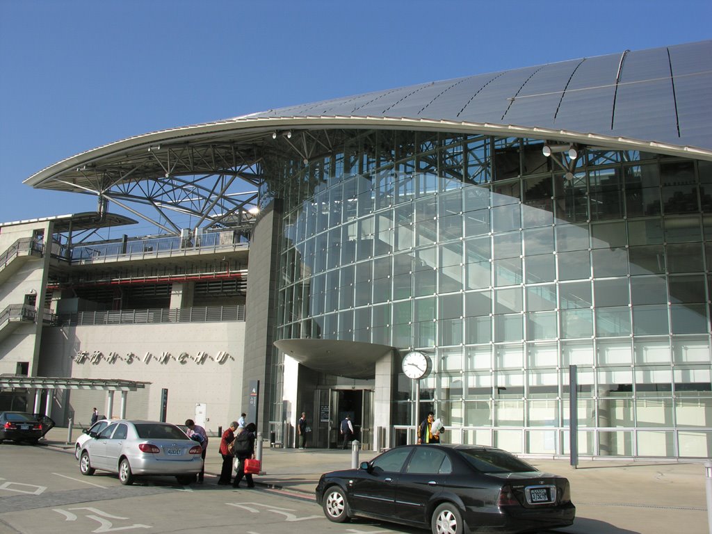 THSR HsinChu Station. Point support structure glass wall.(I had ever join project) by Yang_yen