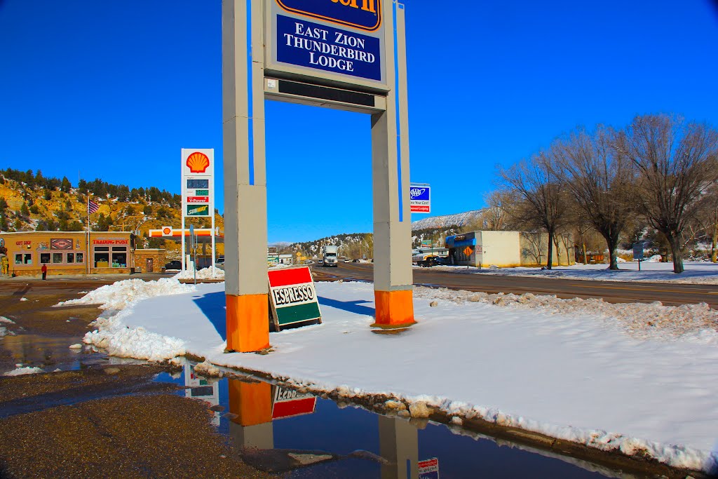 Best Western, Mt. Carmel Jct., Utah by MICHAEL  JIROCH  &  www.michaeljiroch.com