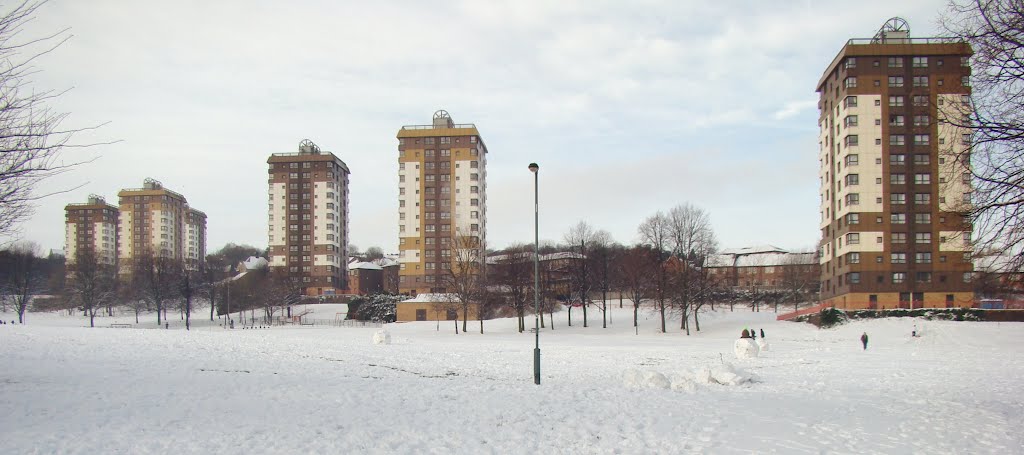 Panorama of a snowy Ponderosa and Upperthorpe high rise, Sheffield S3/S6 by sixxsix