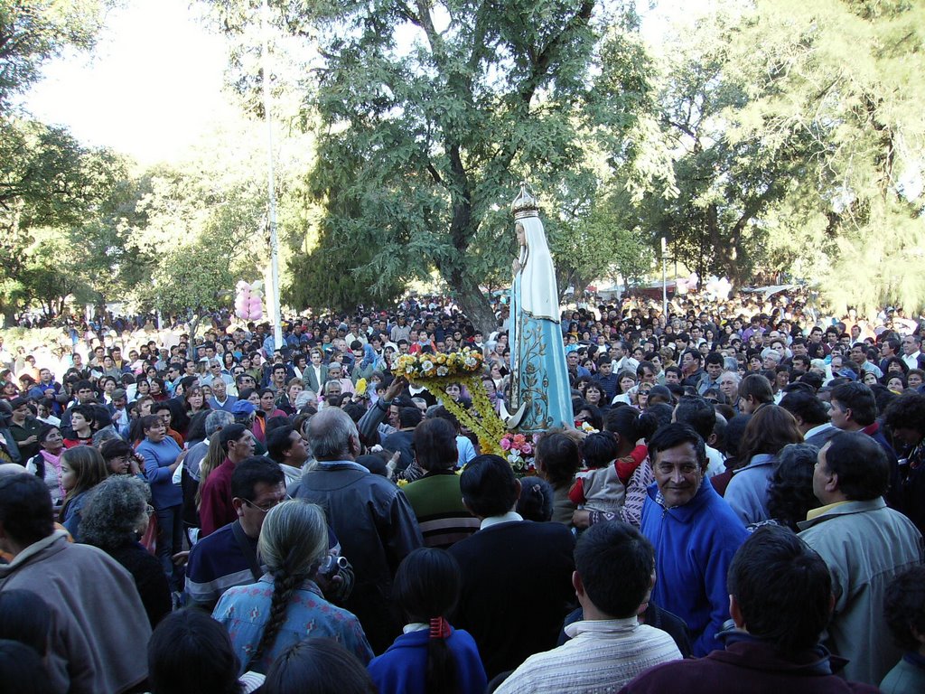 16 de Julio Dia de La Virgen de Itati by Cristian Asselle