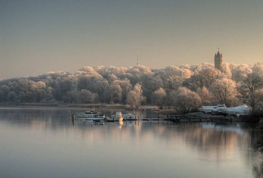 Babelsberger Park im Winter by Frank Pustlauck