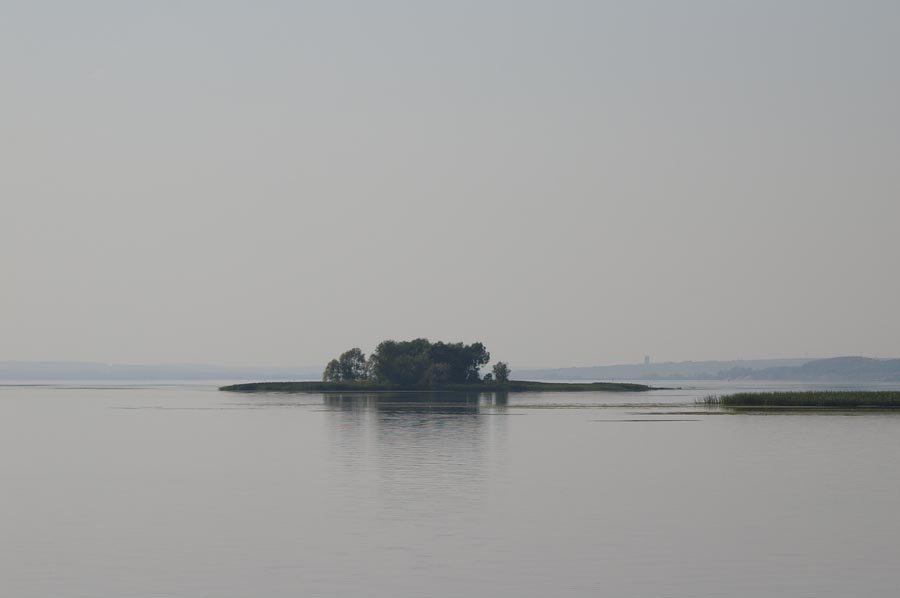 Вид на реку Кама в сторону Чистополя / View of the river Kama towards Chistopol town (18/08/2007) by Dmitry A.Shchukin