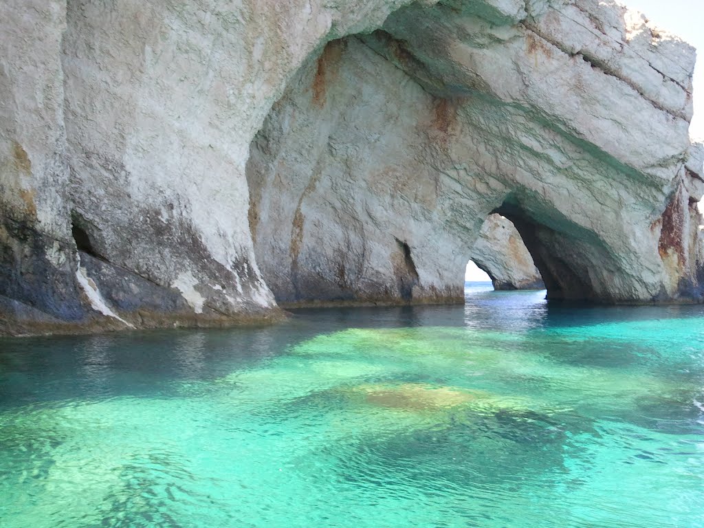 Blue caves Zakynthos by Dagmar.skv