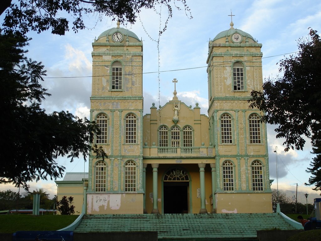 Iglesia de Sarchi, Sarchi by IrenaM