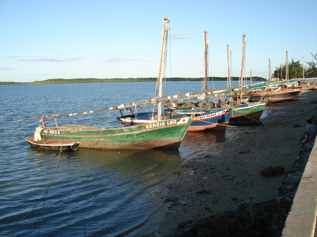 Barcos ao Por do Sol. Glêison Maia by Glêison Maia