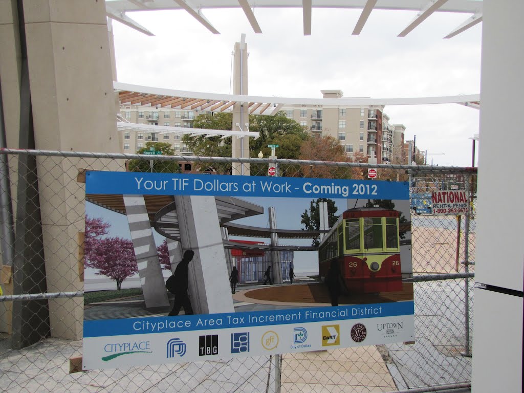 Cityplace Trolley Expansion Project (sign) by WOLFGANG DEMINO