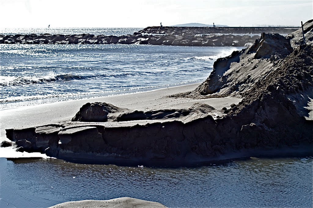 Réensablement plage Carnon mars 2008) by pous jacques