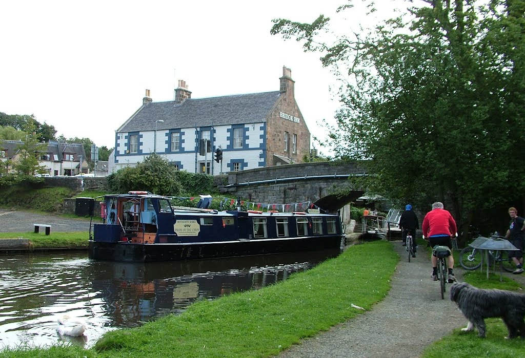 Bridge Inn at Ratho. Union canal by Gary ` Gaz ` Simpson