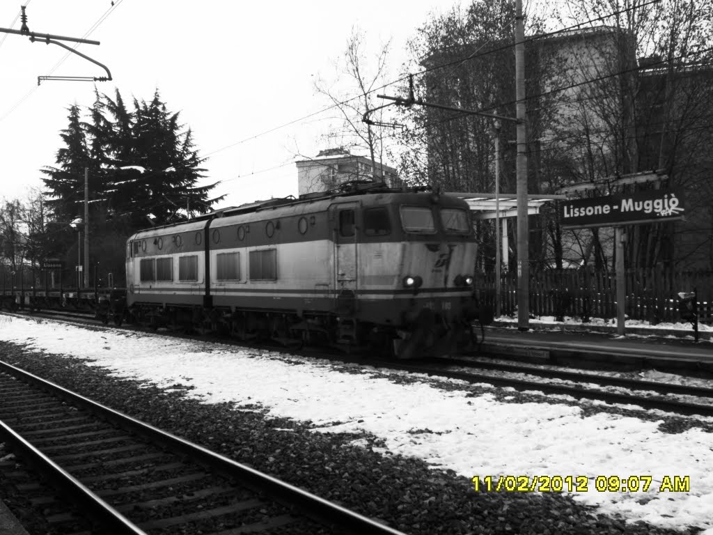 LISSONE TRENO IN TRANSITO by Desaix