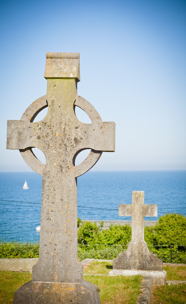 Celtic Cross, greveyard in Ardamine, Co.Wexford,Ireland by Aga Put