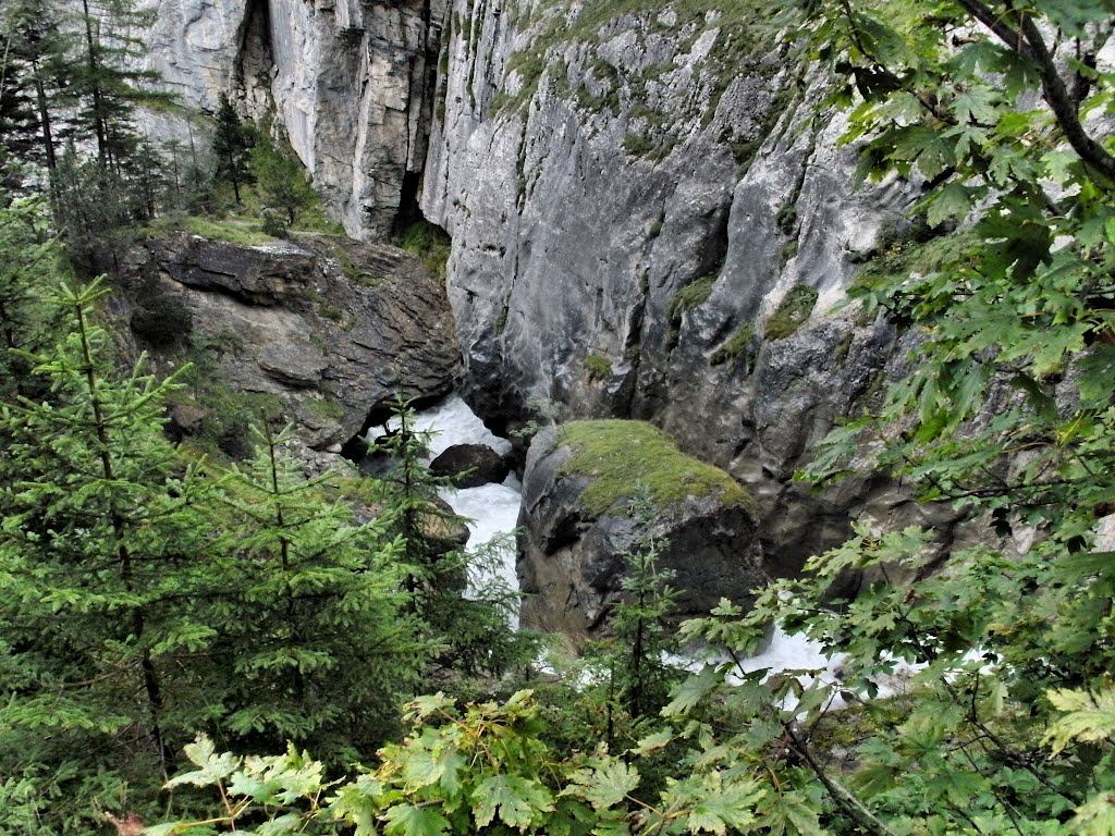 Savage River Kander from Gasterntal to Kandertal by Skur