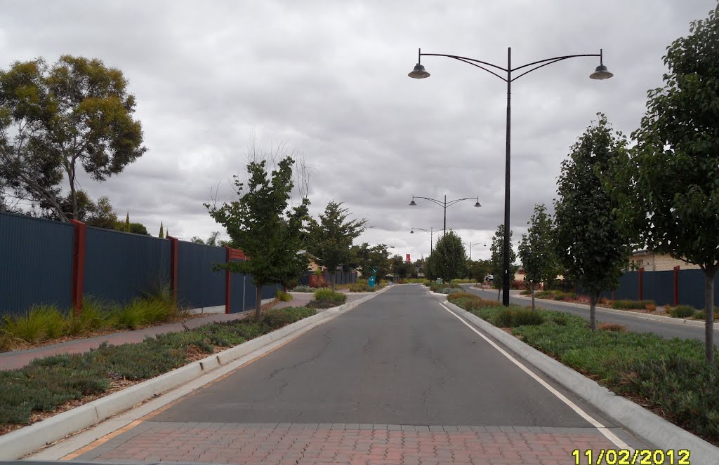 Looking up View Street in FREELING near new Housing area, on 11-02-2012 by Peter John Tate,