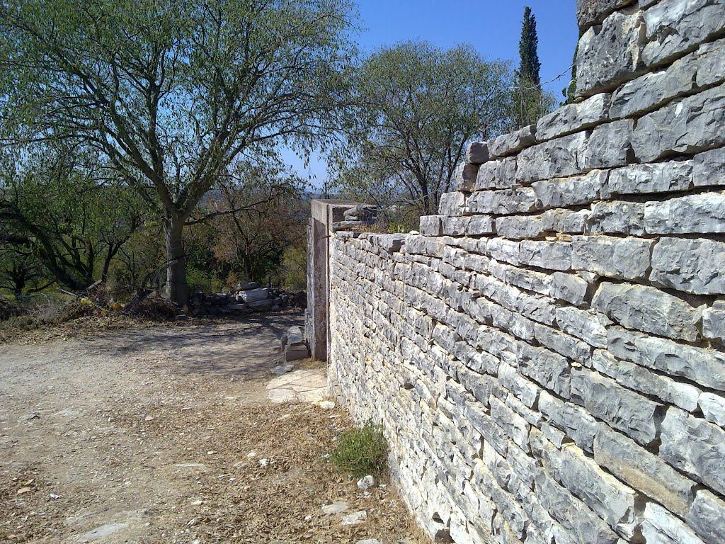 Old stone house by BasicArt