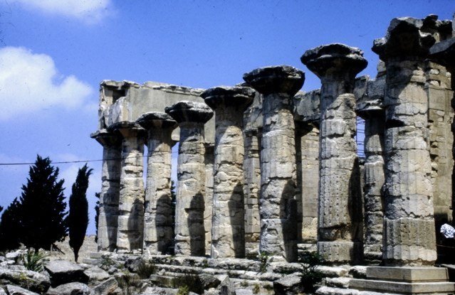 Templo de Zeus, Cyrene by Juanlu Gonzalez