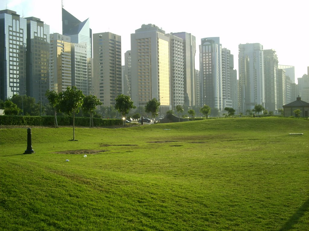 Corniche road East - 1st street by Samer Amer Abbas