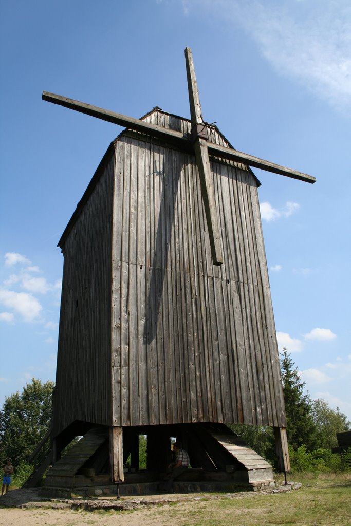 Wdzydze Heritage Park - Large windmill by xsk-Seba