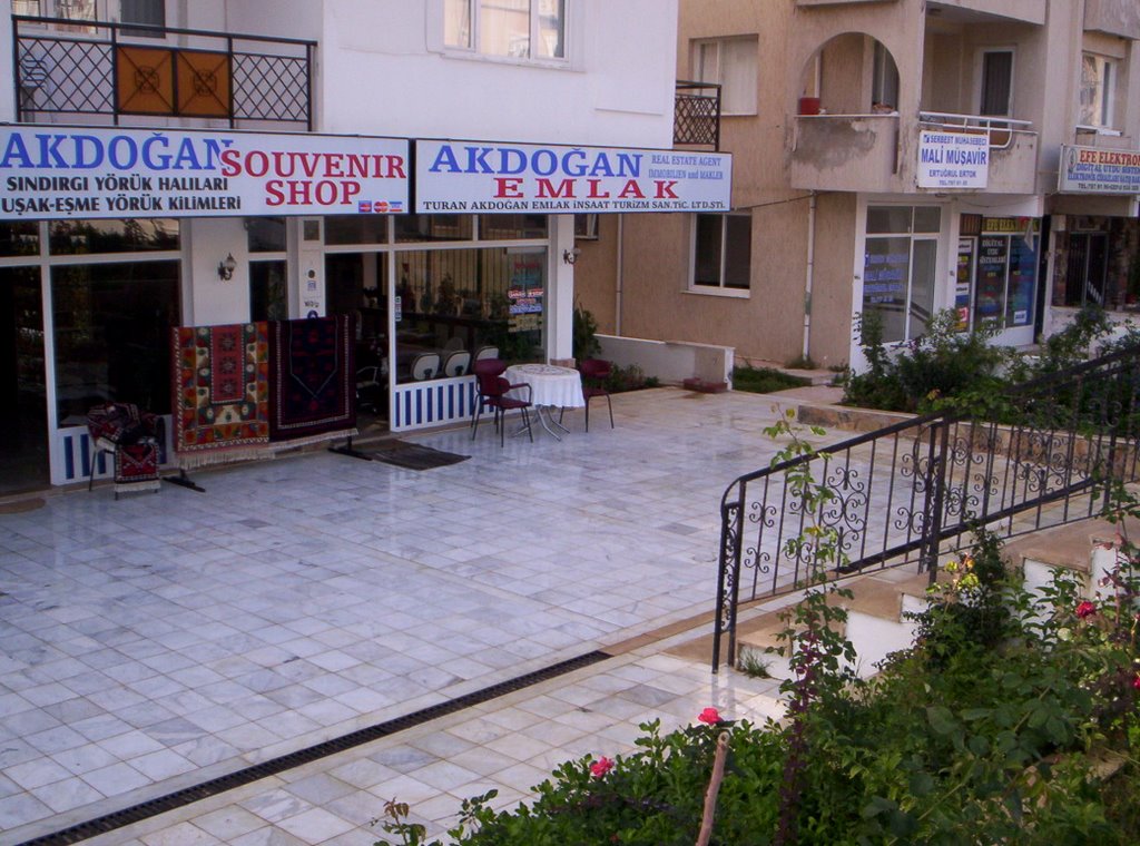 AKDOĞAN REAL ESTATE AGENT AND SOUVENER SHOP by akdogan