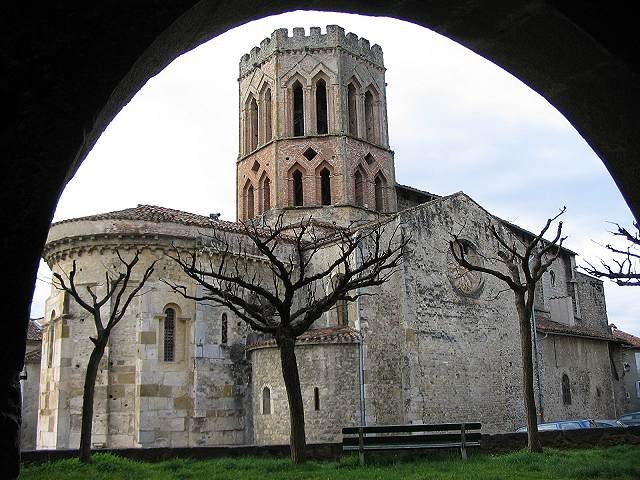 Saint Lizier cathedrale by vppyr