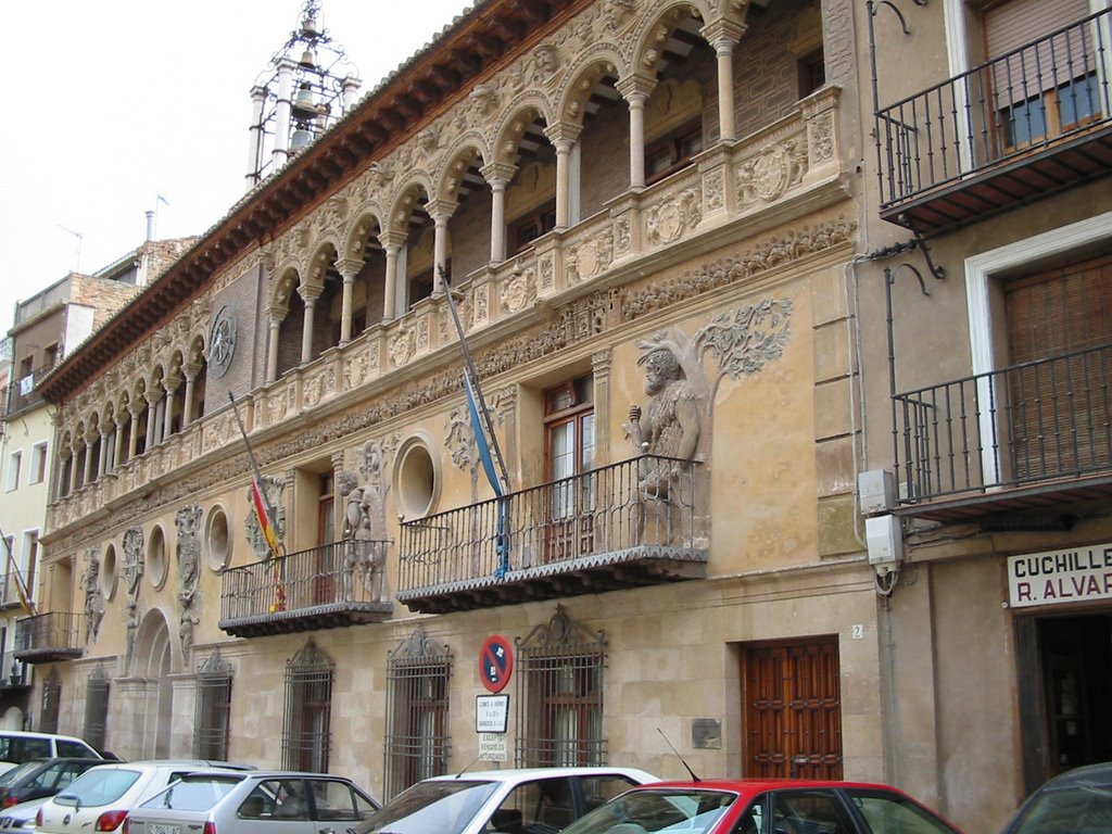 Sul - Ayuntamiento Tarazona (Zaragoza) by Santi UL