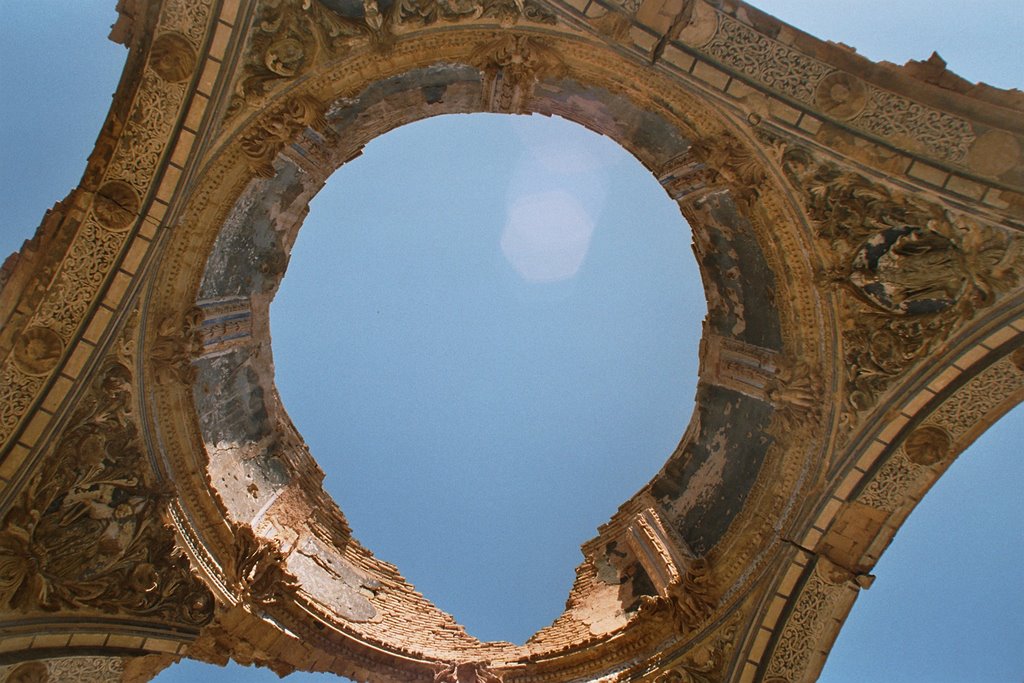 Cielo de Belchite by NikMeeusen