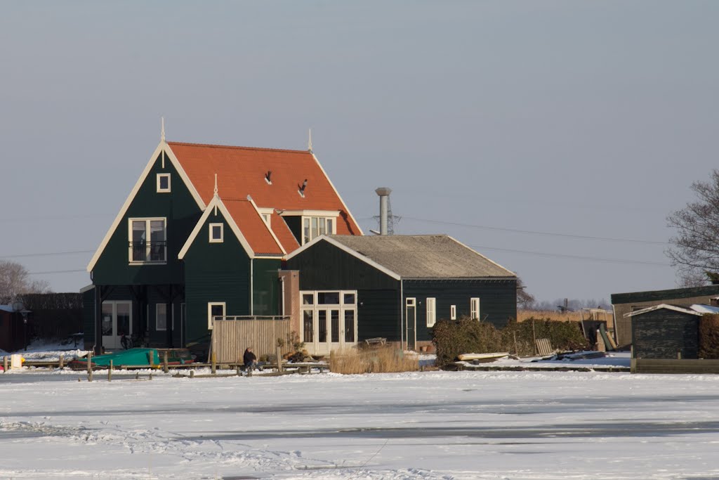 Frozen lake, 't Meertje, Noordeinde (Graft-de Rijp), Netherlands by C. Bien (© CBP fotografie)