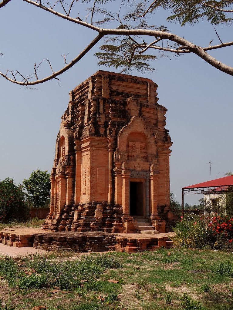 Tháp Chót Mạt - Tân Biên by Ngọc Viên