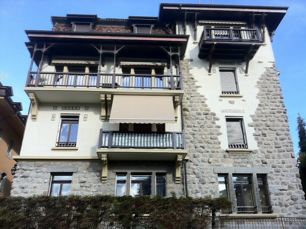 Vevey, rue de l'Oyonne 6 (Edmond-Georges Quillet 1906) by Jacques Lasserre