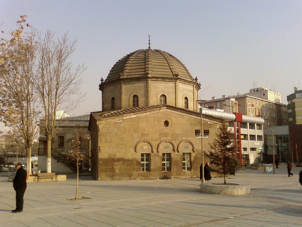 Zeynel abidin türbesi by cihankaya