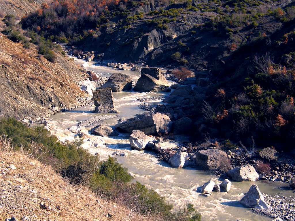 Albania - Korçë: Route Mogiliç - Artificial Dam Lumi ... by Giorgos Rodinos