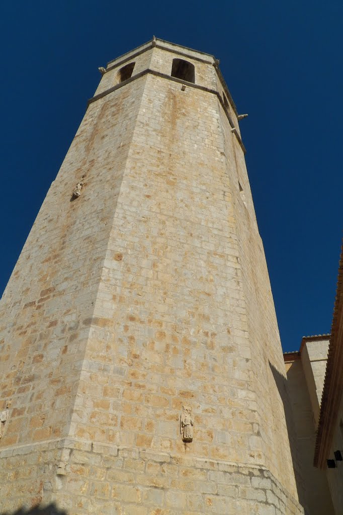 Torre Campanario S. XV Iglesia de Santa María. Sant Mateu. CASTELLON. by Fernando Fernandez Justiniano