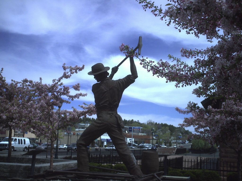 Railroader - Downtown Flagstaff, AZ by Czach Hidalgo