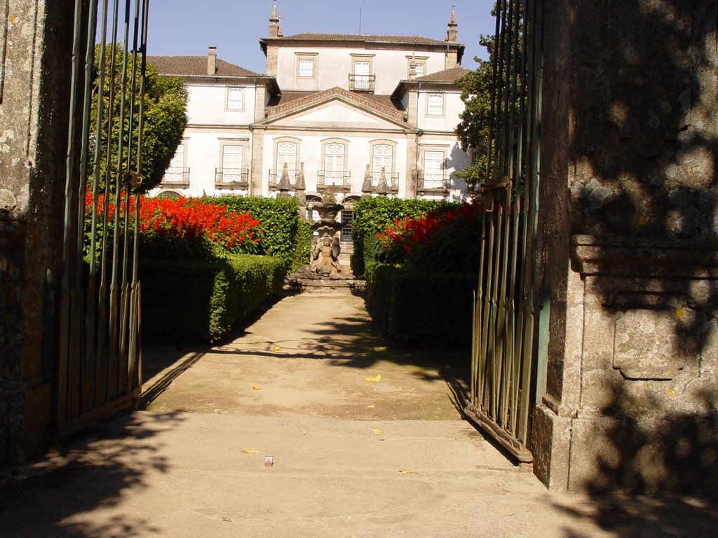 Palácio dos Biscainhos by J. Braga