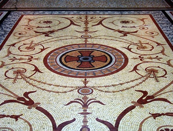 Floor in Saint Cuthbert's Parish Church, Edinburgh by Chris10 ©